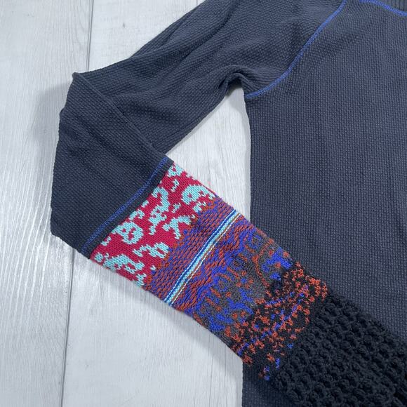 Free People Women's Small In The Mix Cuff Top Navy Blue Thermal Boho Long Sleeve - Picture 4 of 12